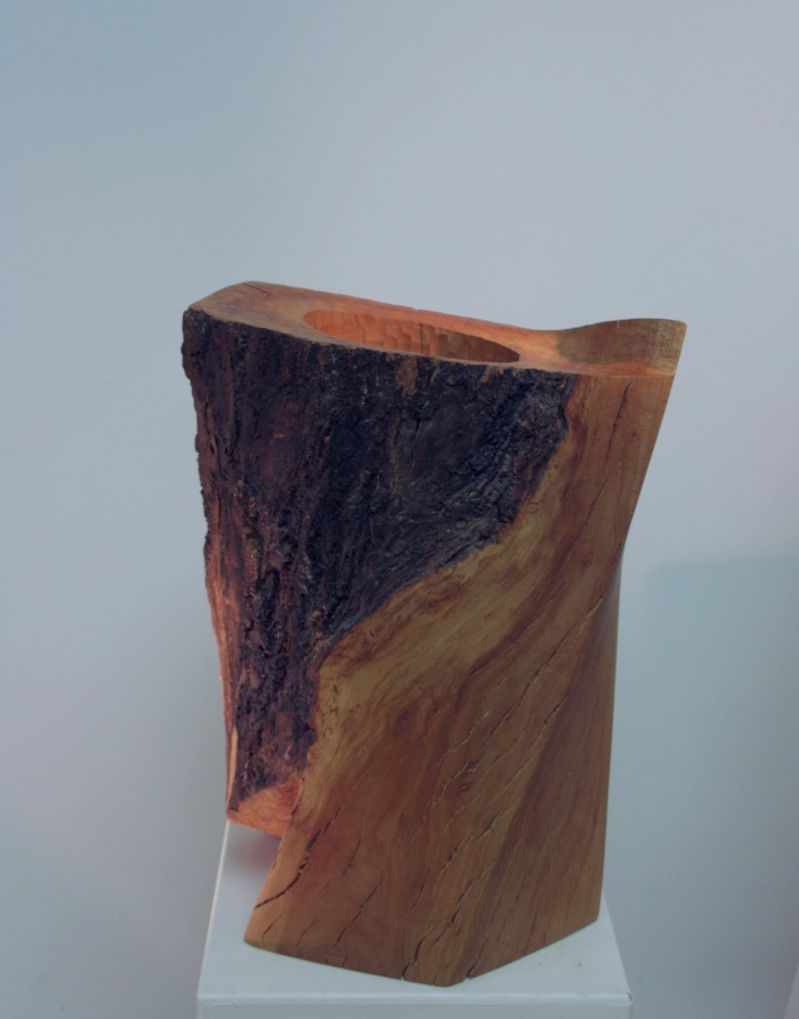 Holz-Skulptur von Barbara Guthy: Licht in mir I